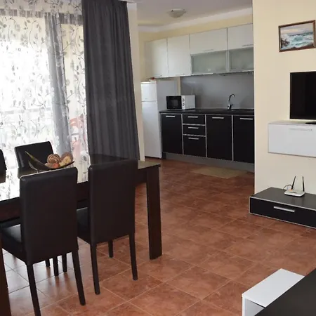 Sea Club Sarafovo Apartment