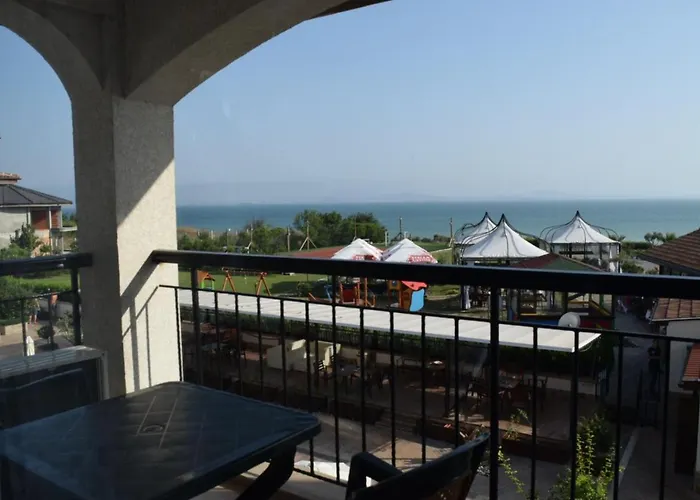 Sea Club Sarafovo Apartment